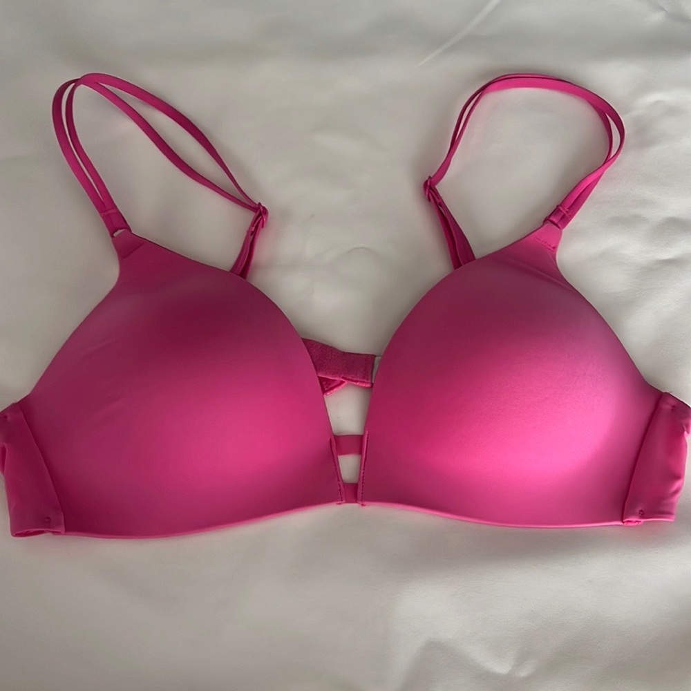 Victoria Secret Bra - Picture 4 of 4